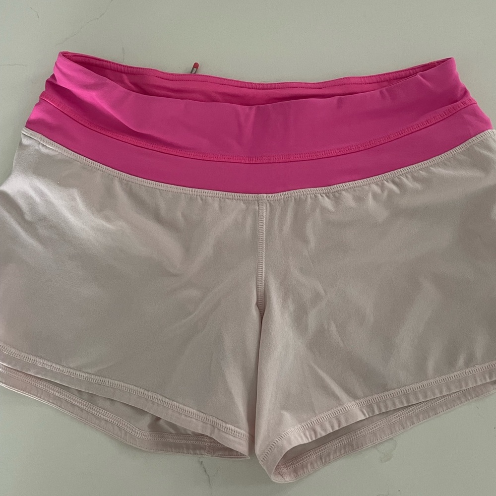 Lululemon Shorts Size 4 (Authentic)